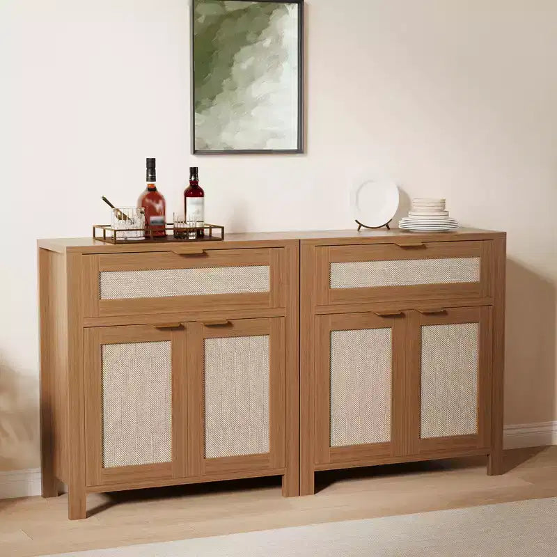 Madia credenza da 34 pollici con cassetti, ripiani regolabili e ante in rattan, credenza contenitore in legno per ingresso e soggiorno