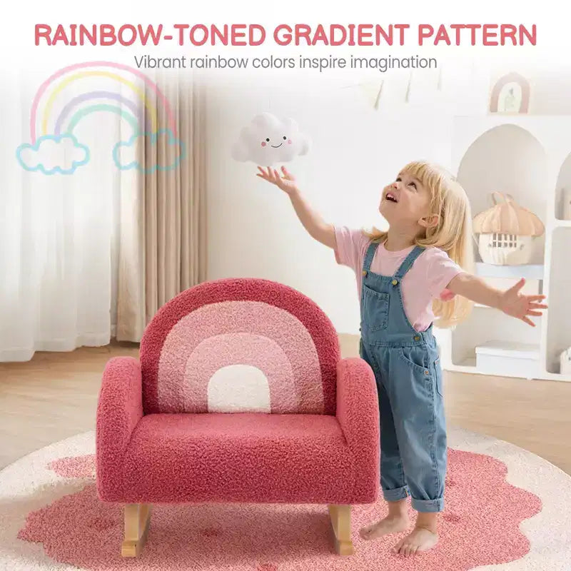Poltroncina imbottita a dondolo per bambini, in morbido tessuto teddy sfumato, con struttura in legno, ideale per la lettura