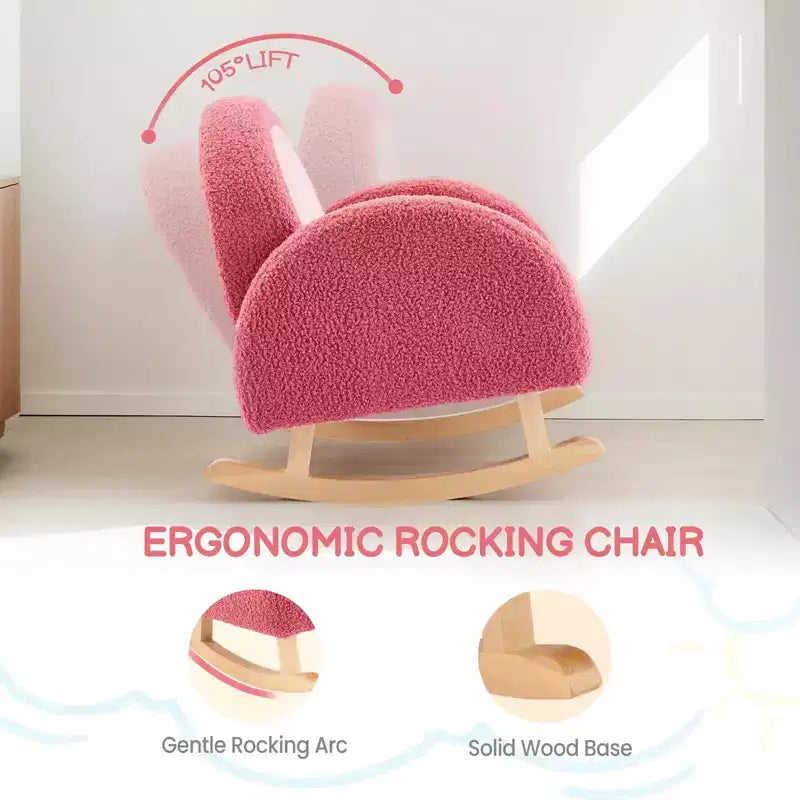 Poltroncina imbottita a dondolo per bambini, in morbido tessuto teddy sfumato, con struttura in legno, ideale per la lettura