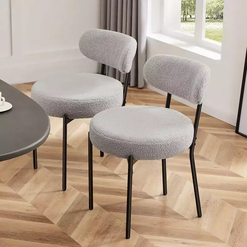 Sedie da pranzo moderne, sedie da cucina con schienale curvo e struttura in metallo, sedie salvaspazio per appartamento